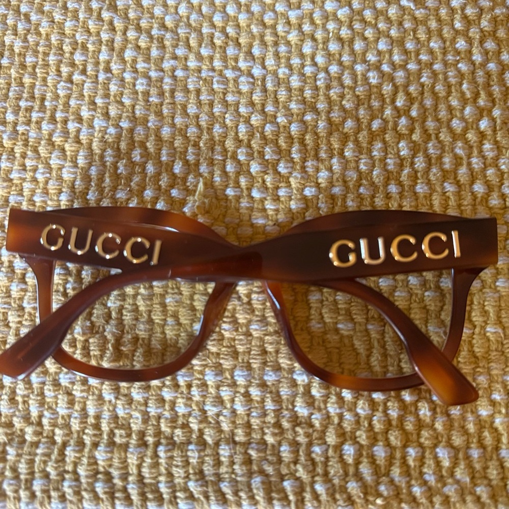 Stylish Brown Eyeglasses Frame